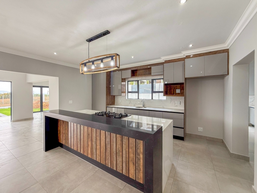 4 Bedroom Property for Sale in Xanadu Eco Park North West